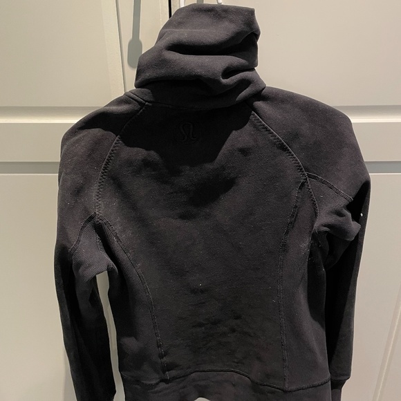 Calm and Cozy Jacket - Picture 3 of 7